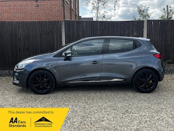 Used Renault Clio 2017 for sale - 78501797: Photo
