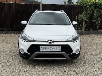 Used Hyundai i20 2016 for sale - 78746076: Photo