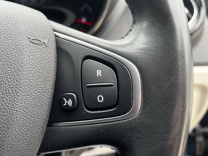 Used Renault Captur 2019 for sale - 78190538: Photo 35