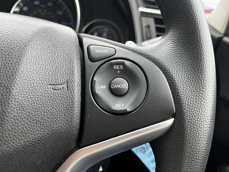 Used Honda Jazz 2017 for sale - 78190533: Photo 41