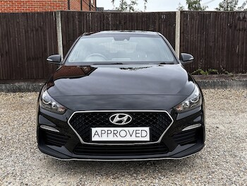 Used Hyundai i30 2018 for sale - 78847399: Photo