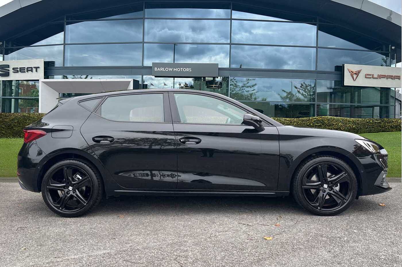 Used SEAT Leon 2025 for sale - 76679788: Photo 4