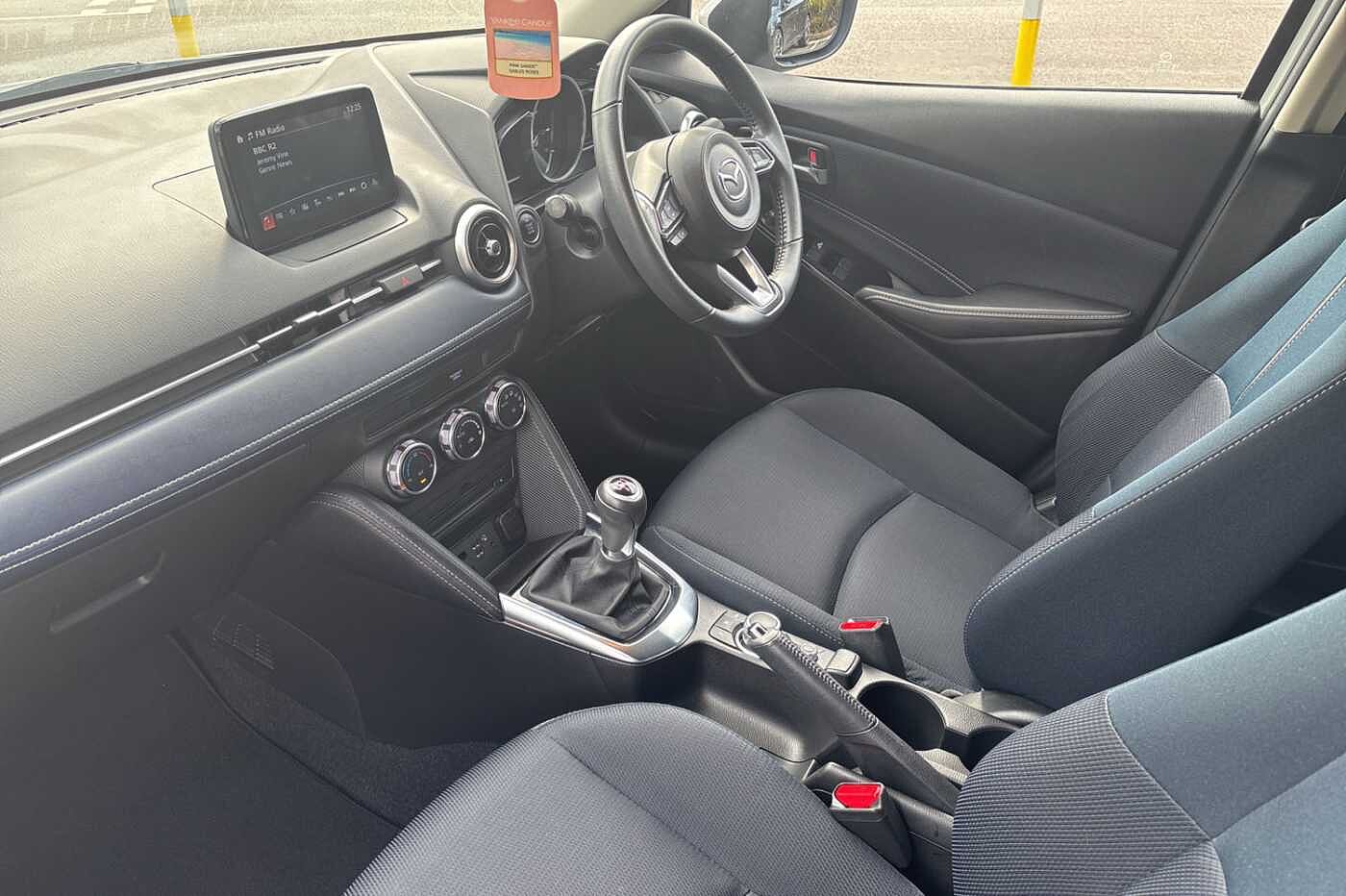 Used Mazda Mazda2 2021 for sale - 76680790: Photo 2