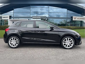 Used SEAT Ibiza 2023 for sale - 76299601: Photo