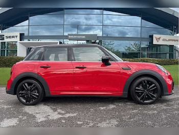 Used MINI Hatch 2022 for sale - 76675346: Photo