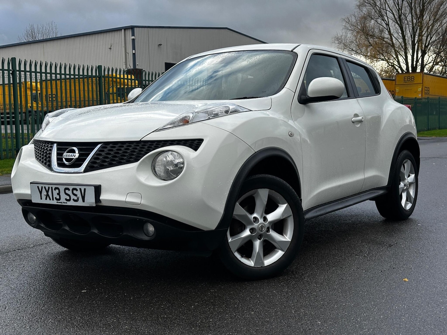 Used Nissan Juke 2013 for sale - 76849713: Photo 2
