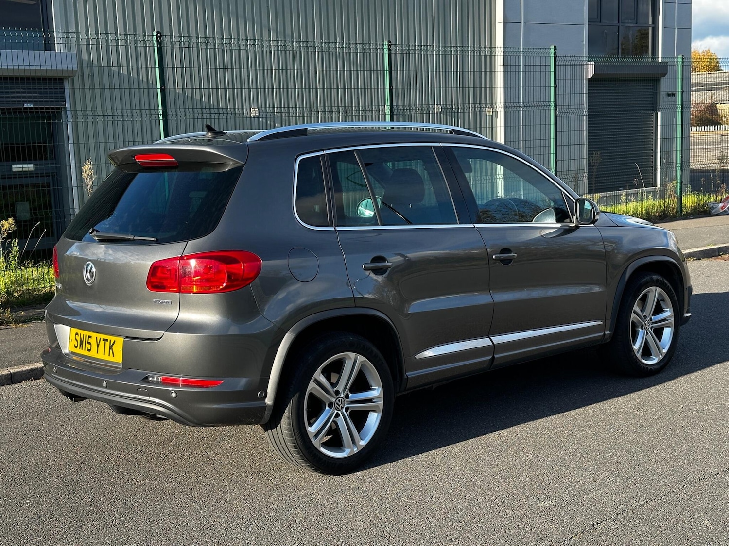 Used Volkswagen Tiguan for sale - 76433208: Photo 15