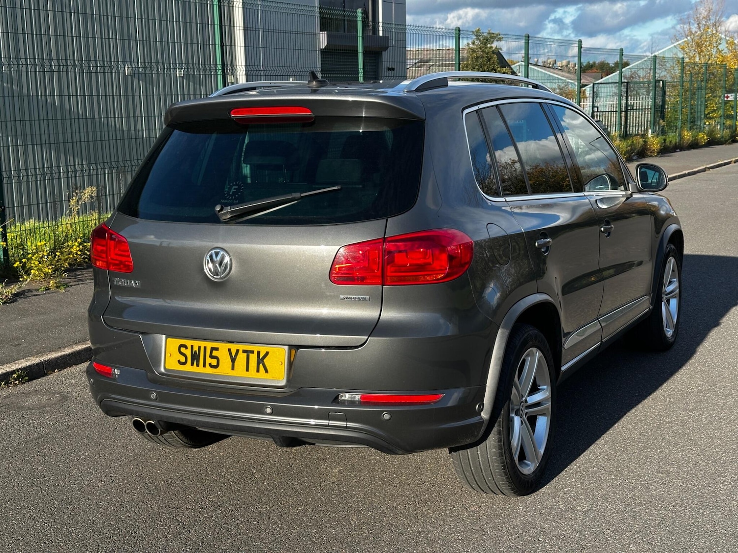 Used Volkswagen Tiguan for sale - 76433208: Photo 16