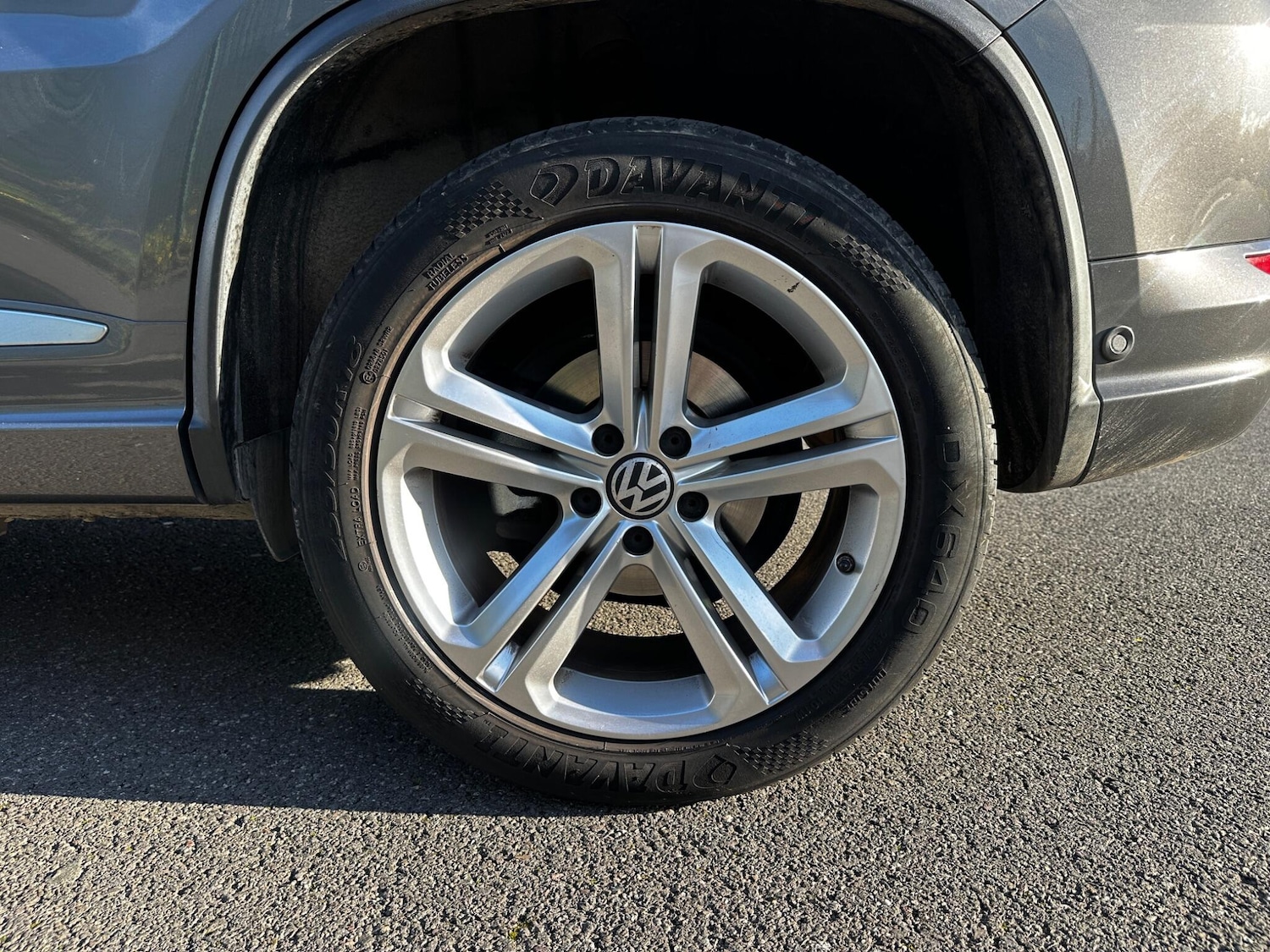 Used Volkswagen Tiguan for sale - 76433208: Photo 25