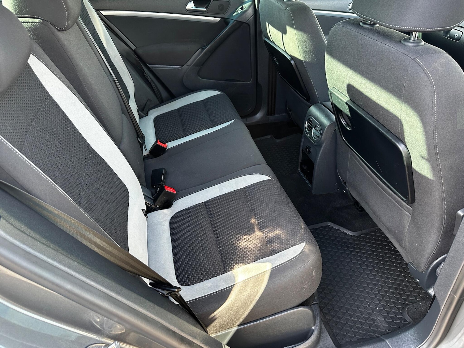 Used Volkswagen Tiguan for sale - 76433208: Photo 27