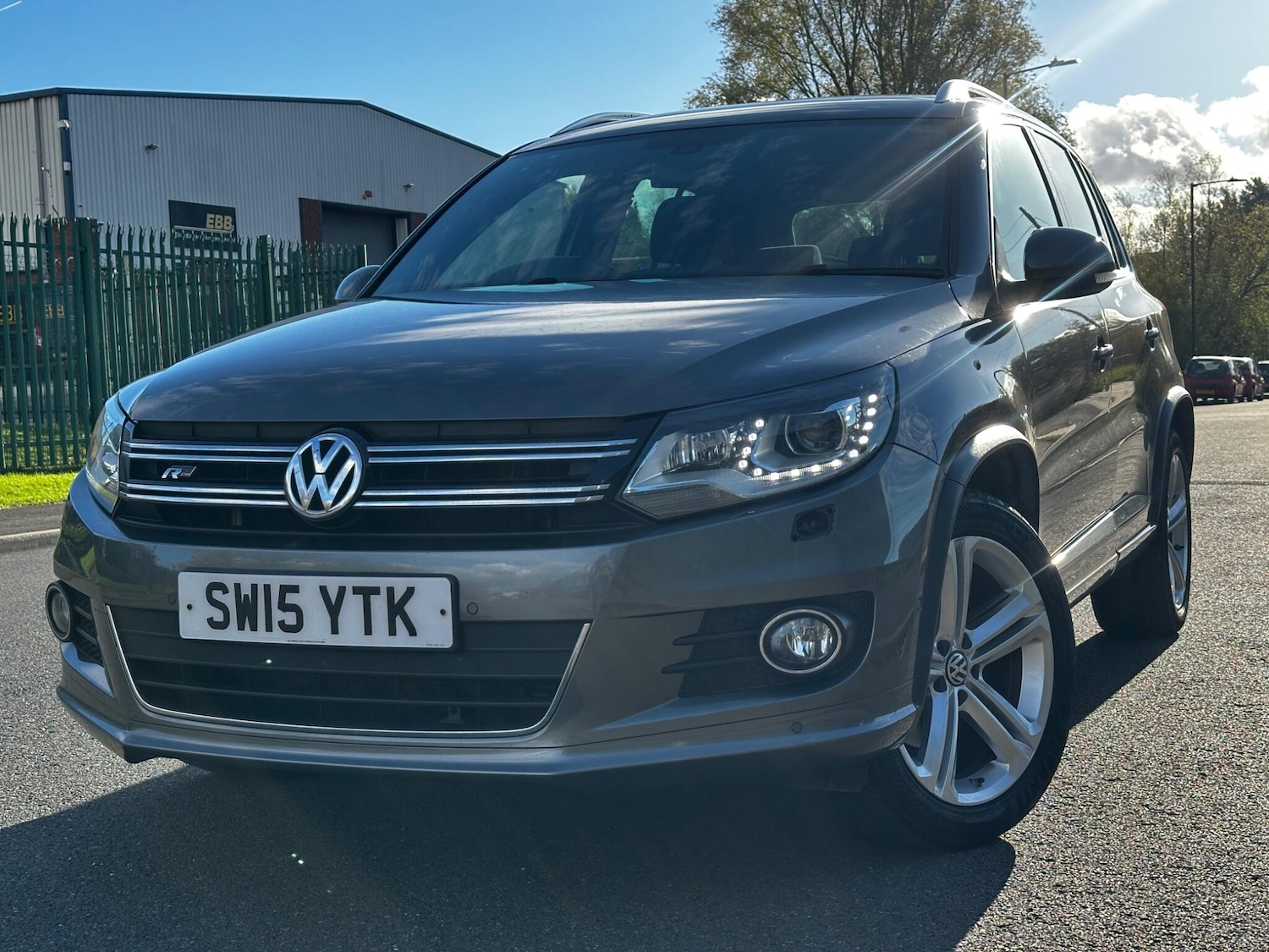 Used Volkswagen Tiguan for sale - 76433208: Photo 4