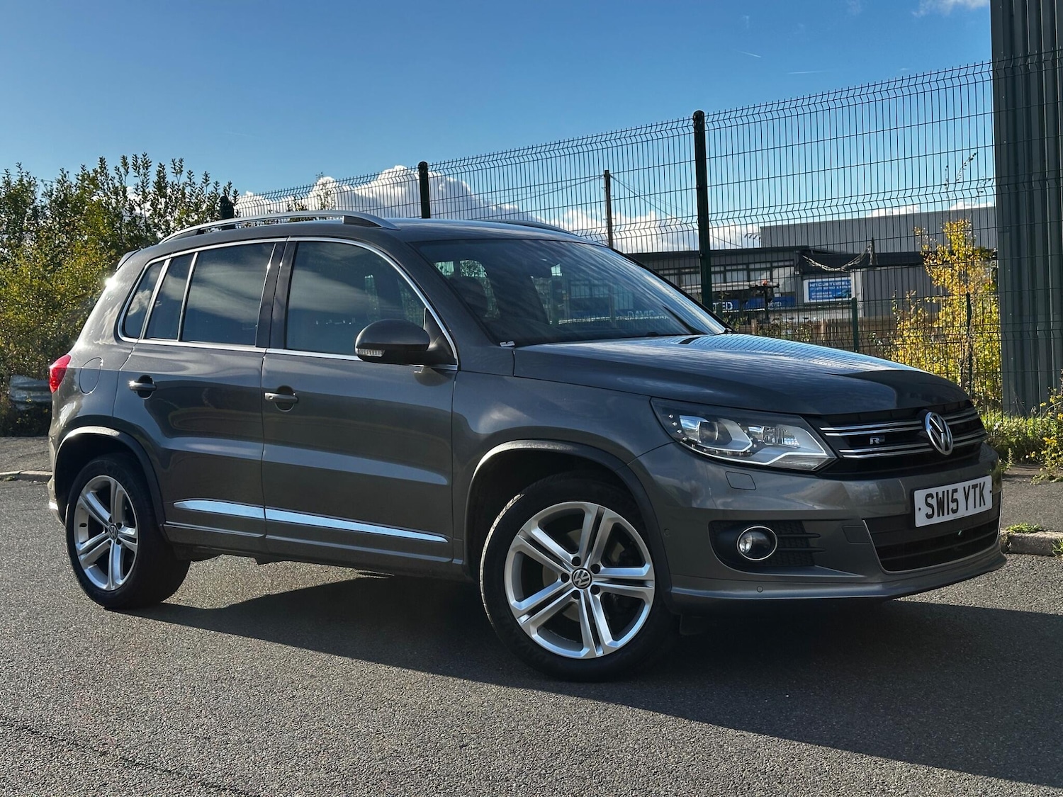 Used Volkswagen Tiguan for sale - 76433208: Photo 5
