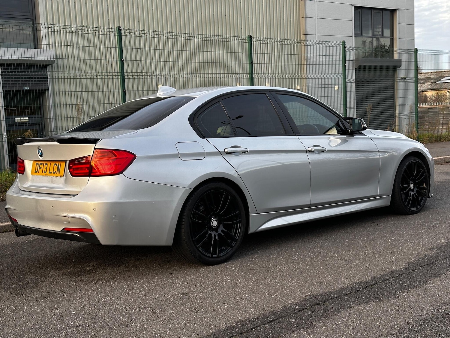 Used BMW 3 Series 2013 for sale - 76657297: Photo 16