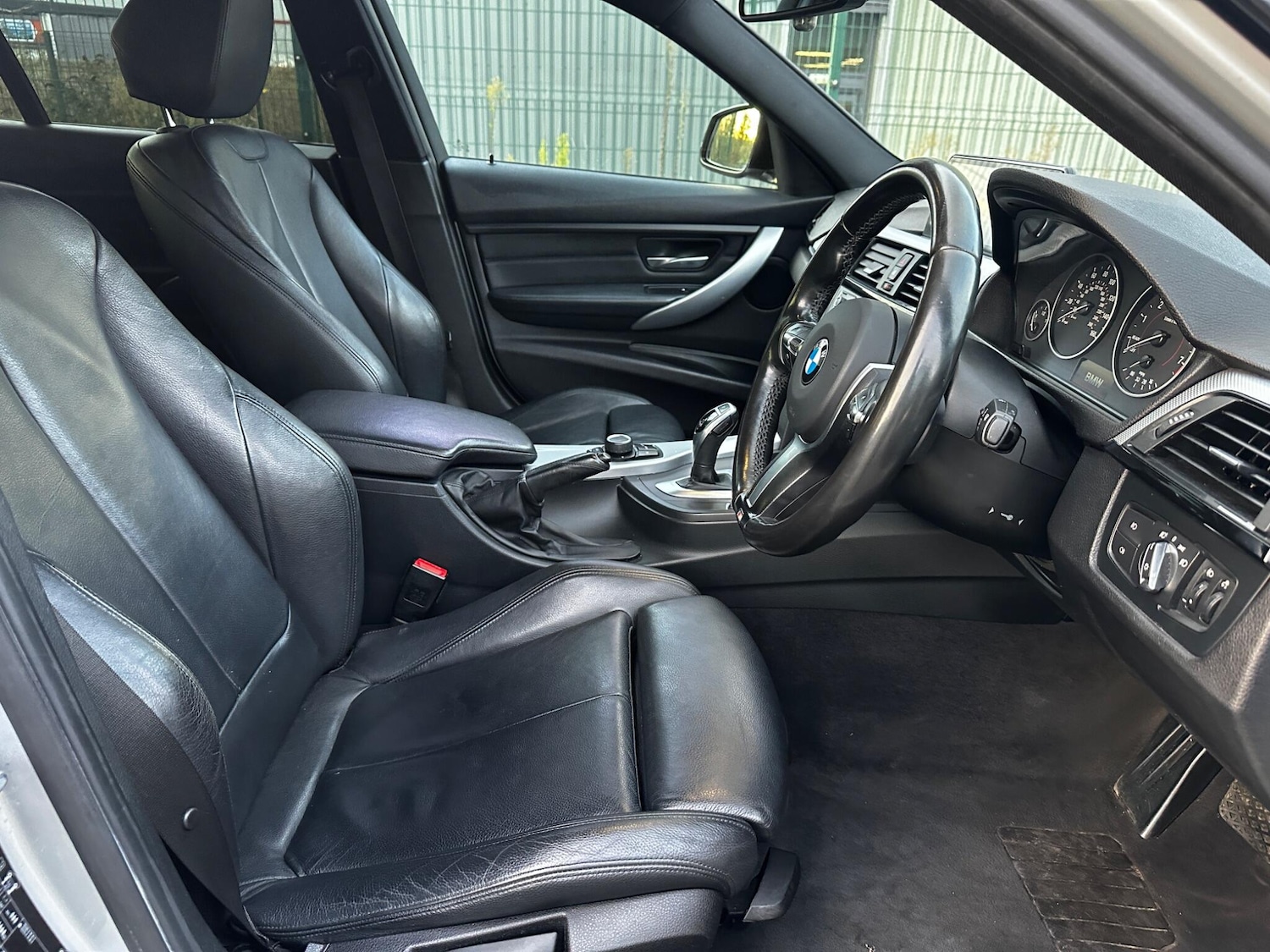 Used BMW 3 Series 2013 for sale - 76657297: Photo 35