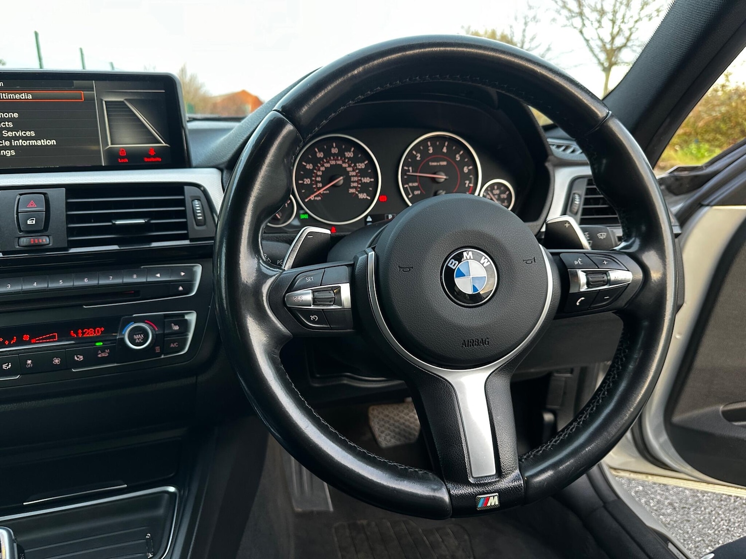 Used BMW 3 Series 2013 for sale - 76657297: Photo 42