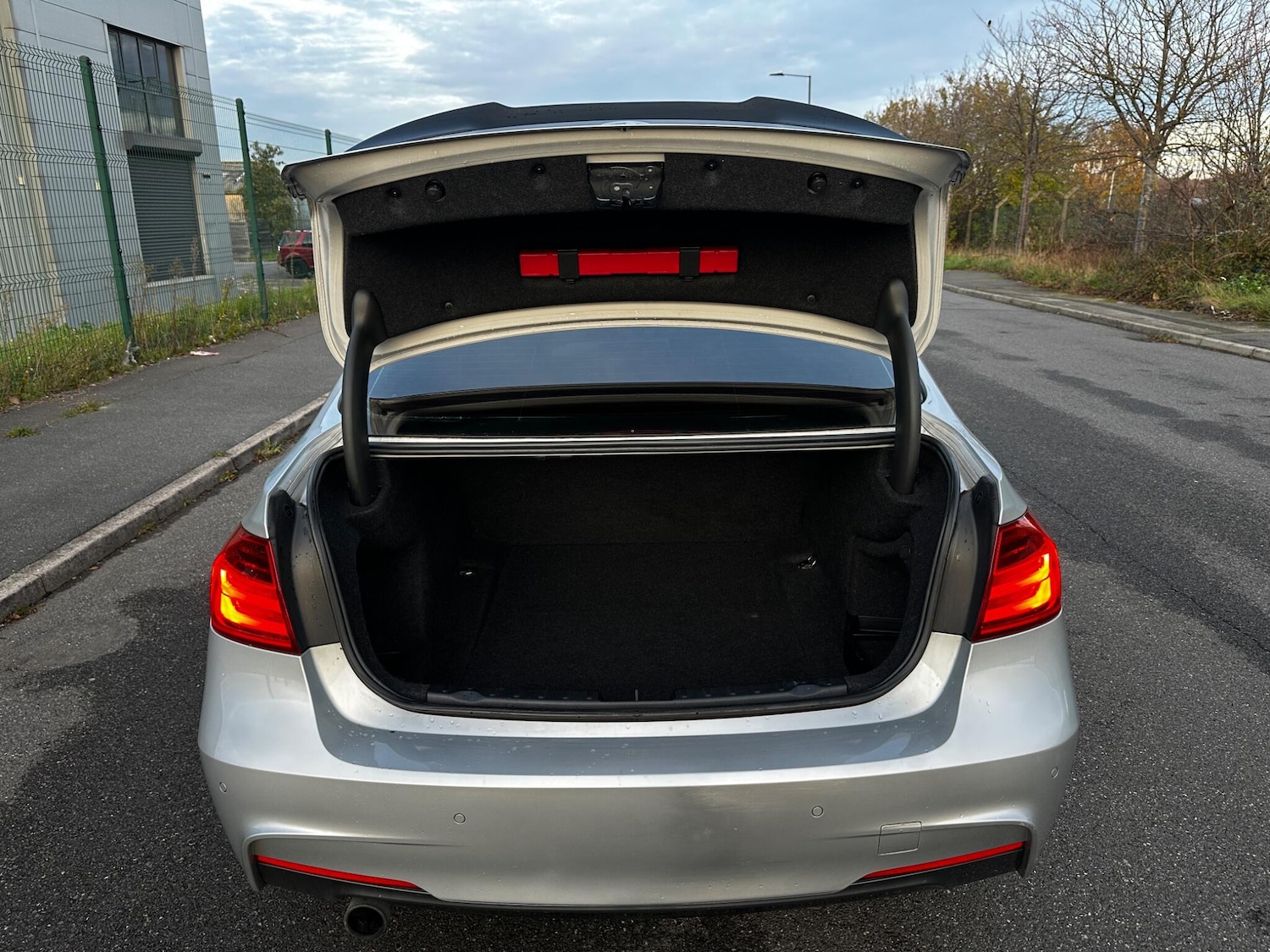 Used BMW 3 Series 2013 for sale - 76657297: Photo 46