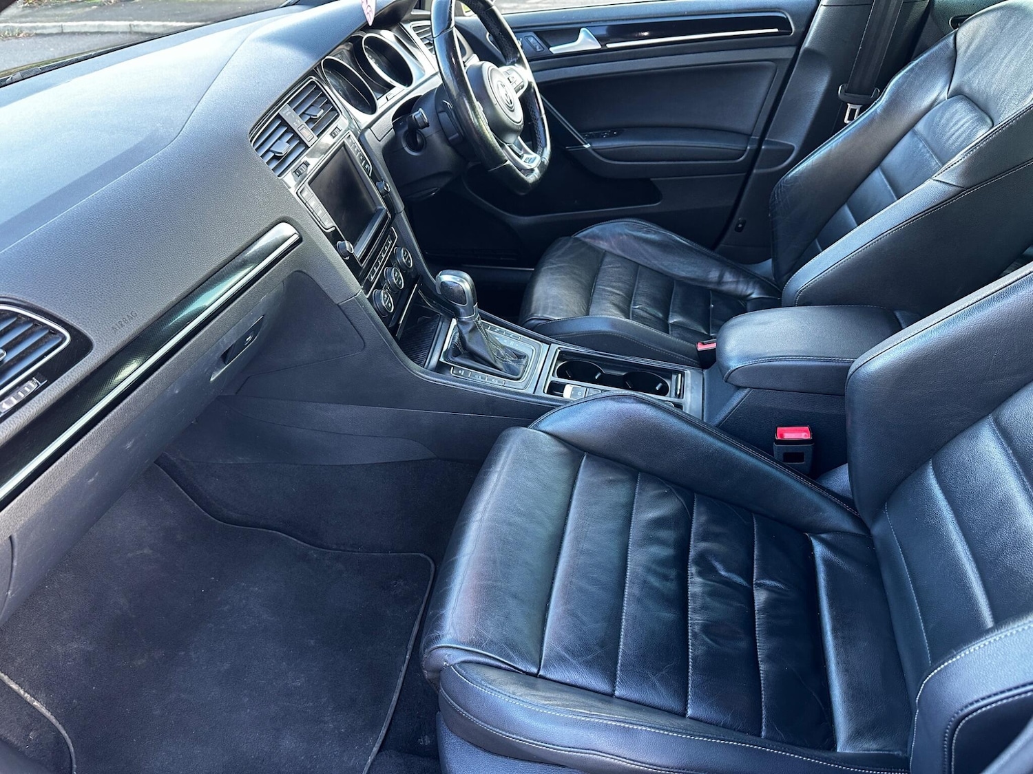 Used Volkswagen Golf 2016 for sale - 76632986: Photo 28