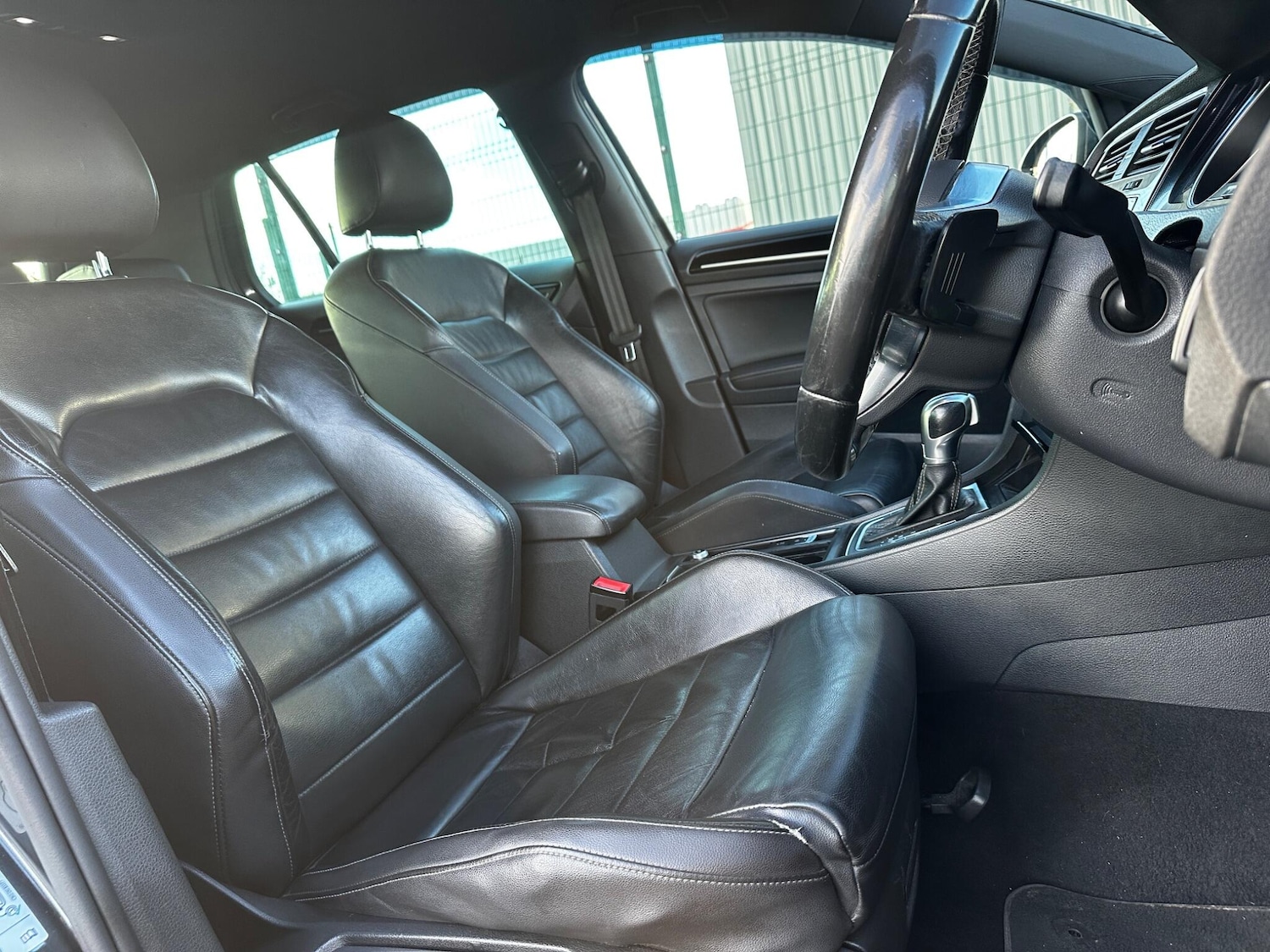 Used Volkswagen Golf 2016 for sale - 76632986: Photo 30