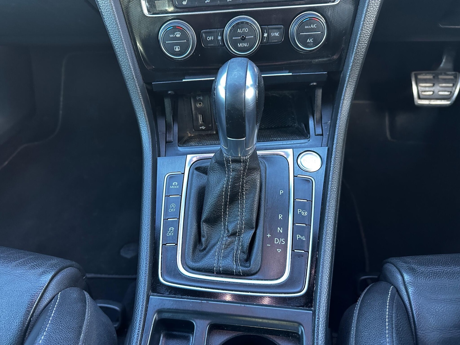 Used Volkswagen Golf 2016 for sale - 76632986: Photo 36