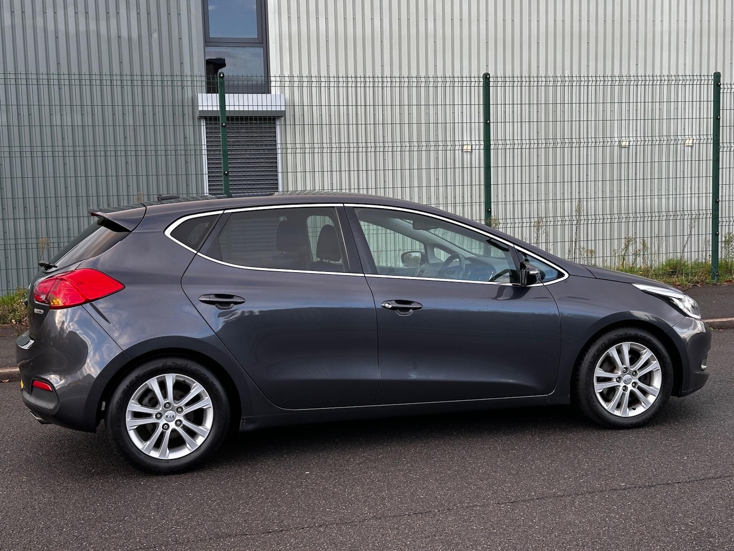 Used Kia Ceed 2014 for sale - 76667341: Photo 14