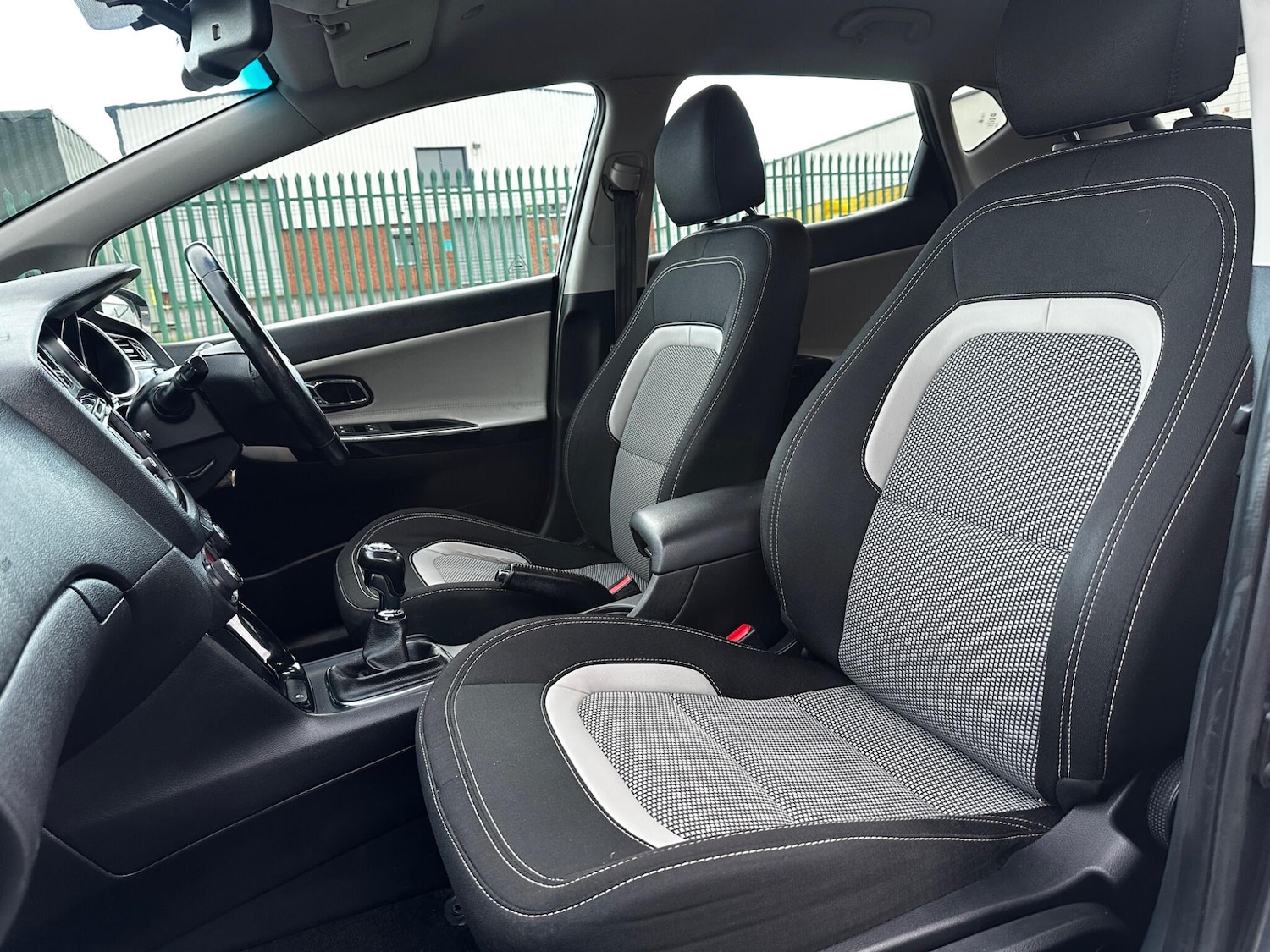 Used Kia Ceed 2014 for sale - 76667341: Photo 29