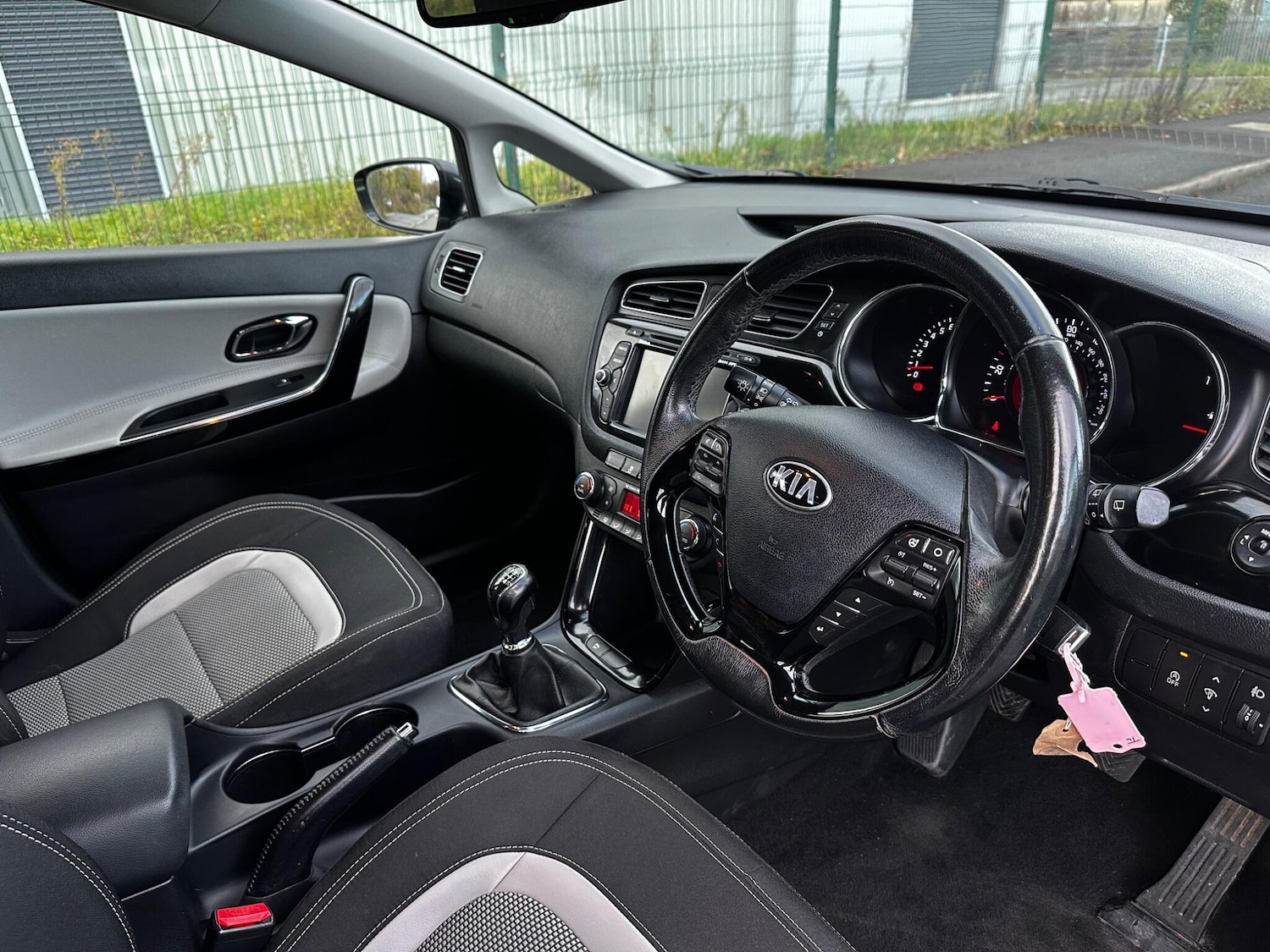 Used Kia Ceed 2014 for sale - 76667341: Photo 34