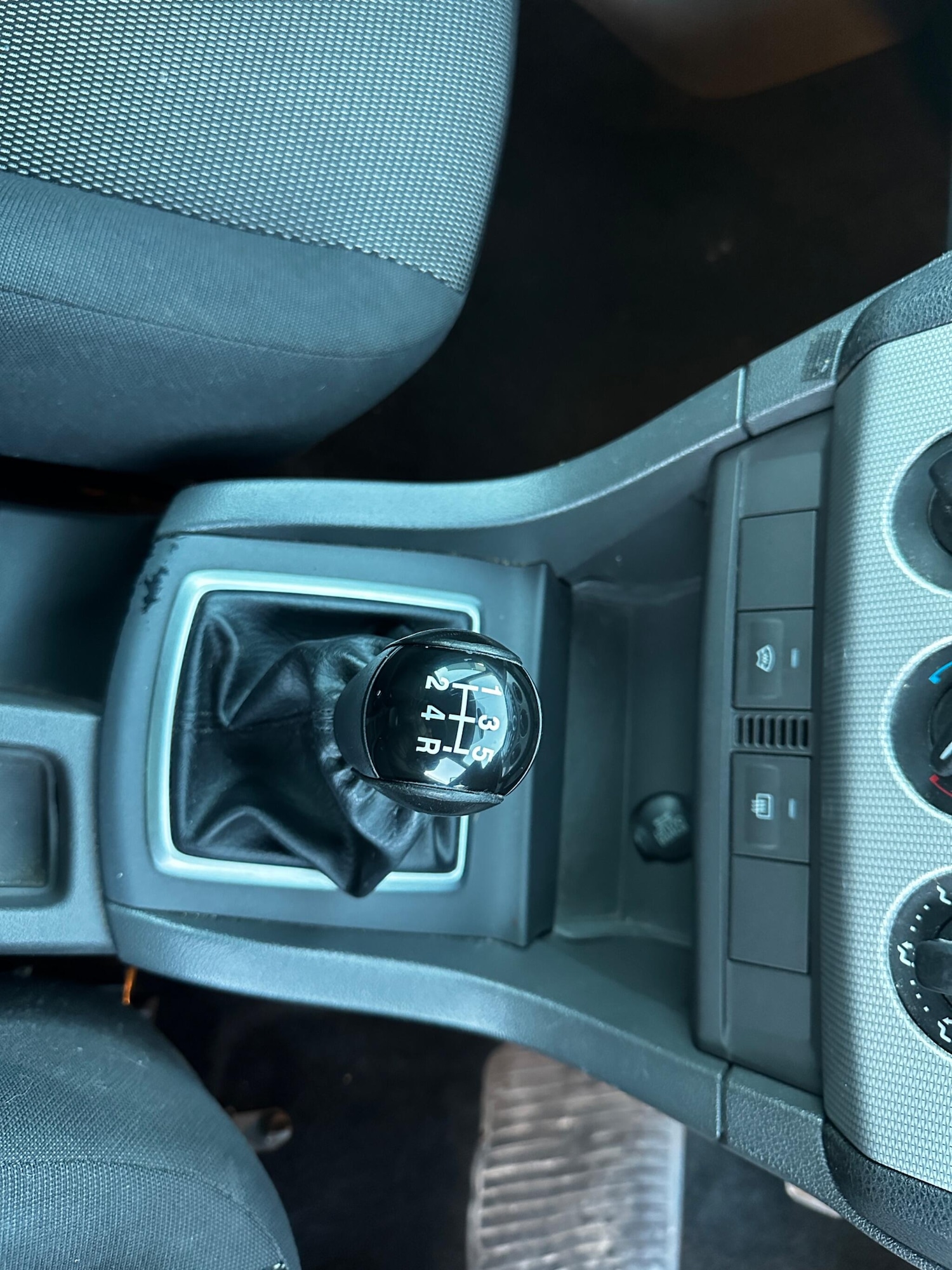 Used Ford Focus 2007 for sale - 76759439: Photo 29