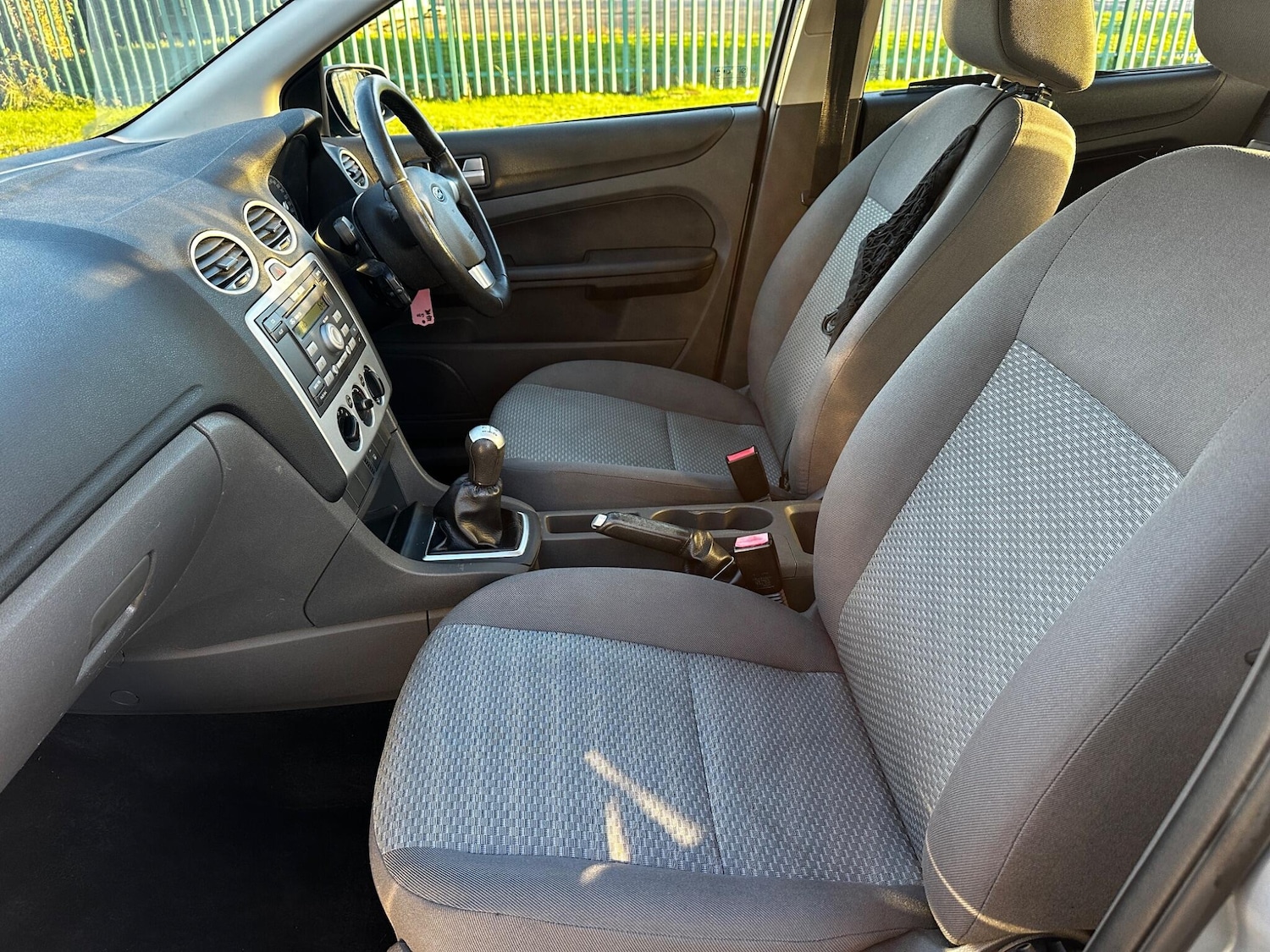 Used Ford Focus 2005 for sale - 76759530: Photo 17