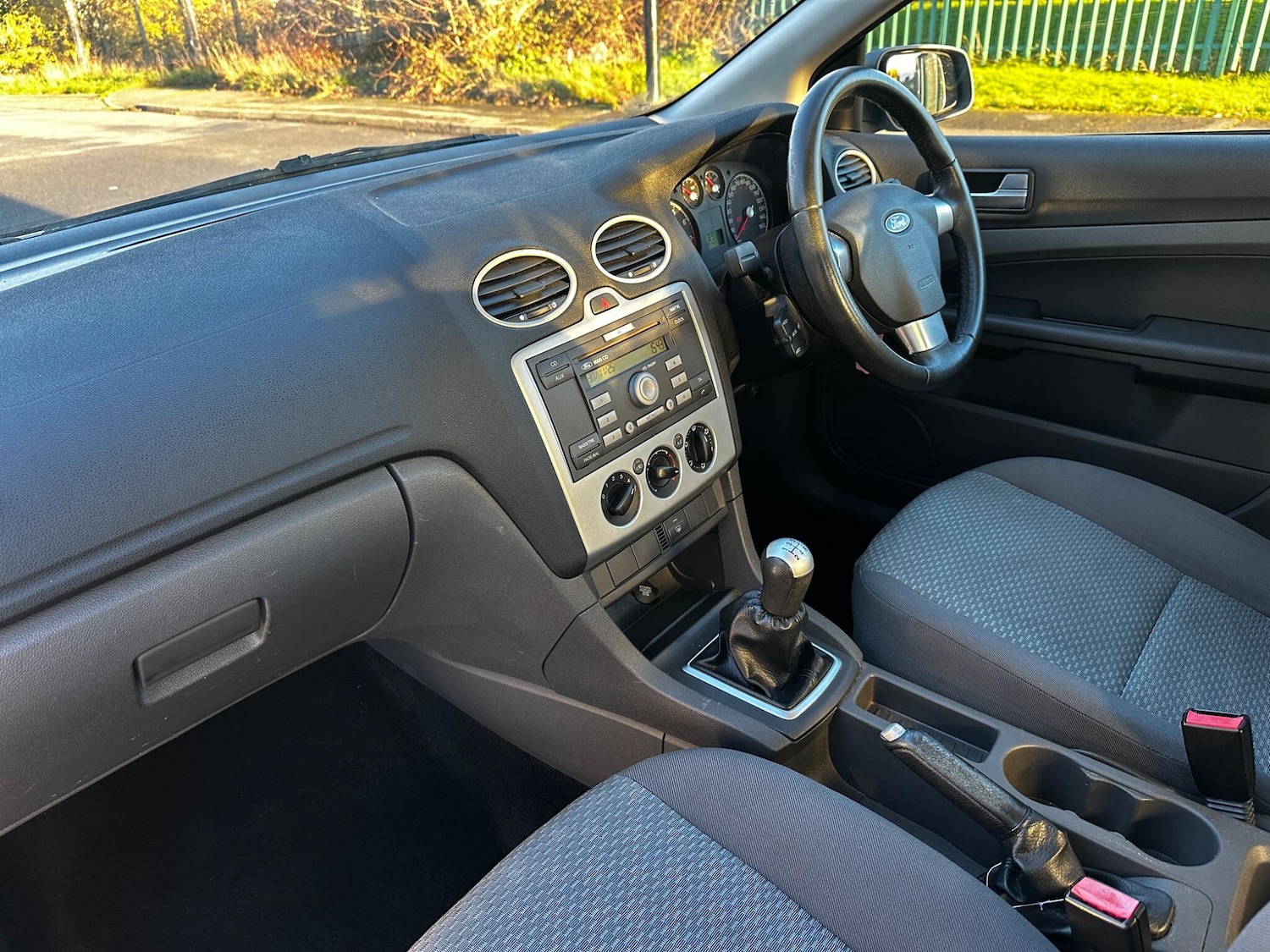 Used Ford Focus 2005 for sale - 76759530: Photo 19