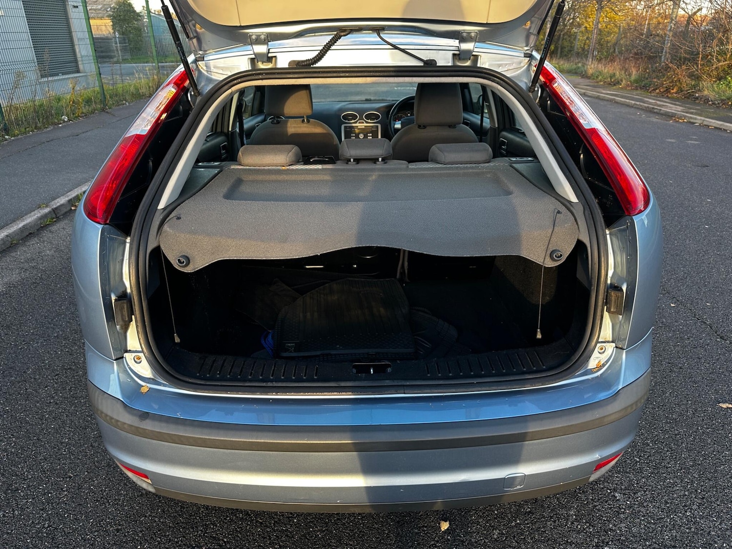 Used Ford Focus 2005 for sale - 76759530: Photo 27