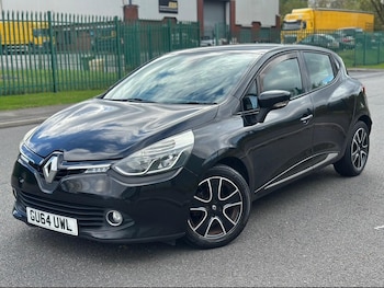 Used Renault Clio 2014 for sale - 76432721: Photo