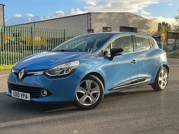 Used Renault Clio 2015 for sale - 76432844: Photo