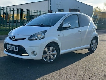Used Toyota AYGO 2012 for sale - 76646095: Photo