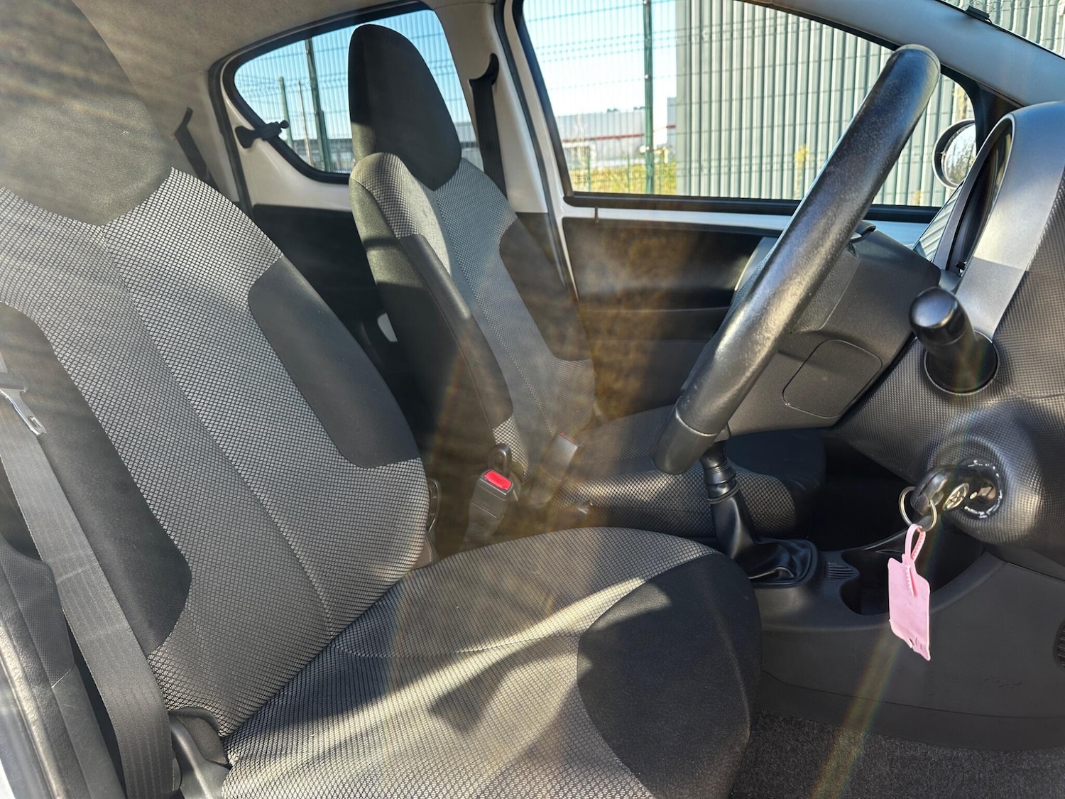 Used Toyota AYGO 2012 for sale - 76646095: Photo 25