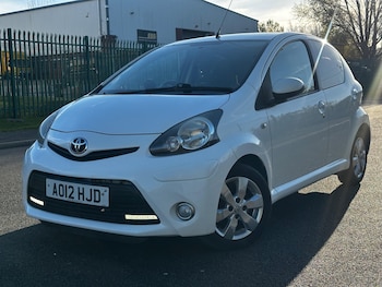 Used Toyota AYGO 2012 for sale - 76646095: Photo