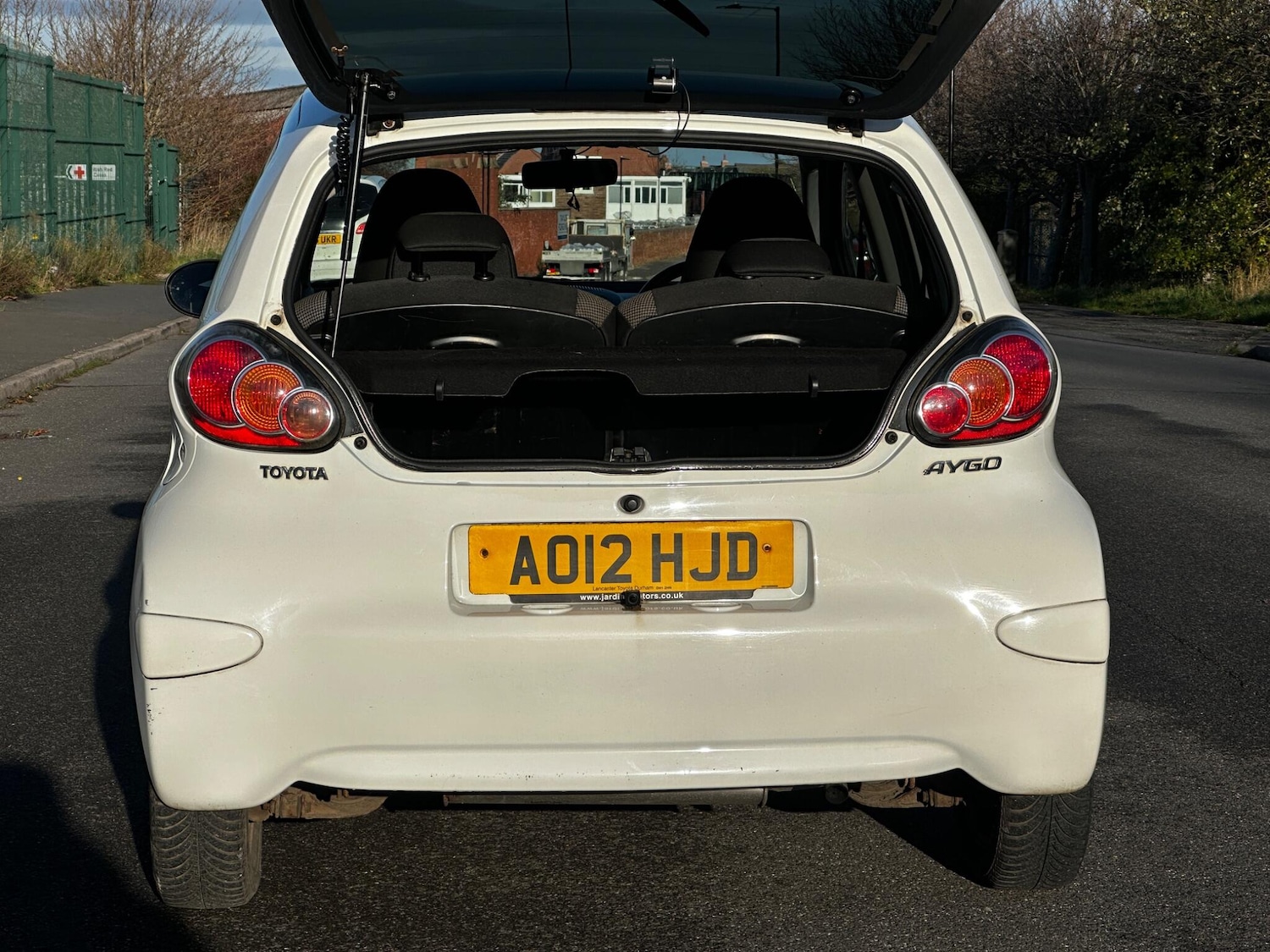 Used Toyota AYGO 2012 for sale - 76646095: Photo 34