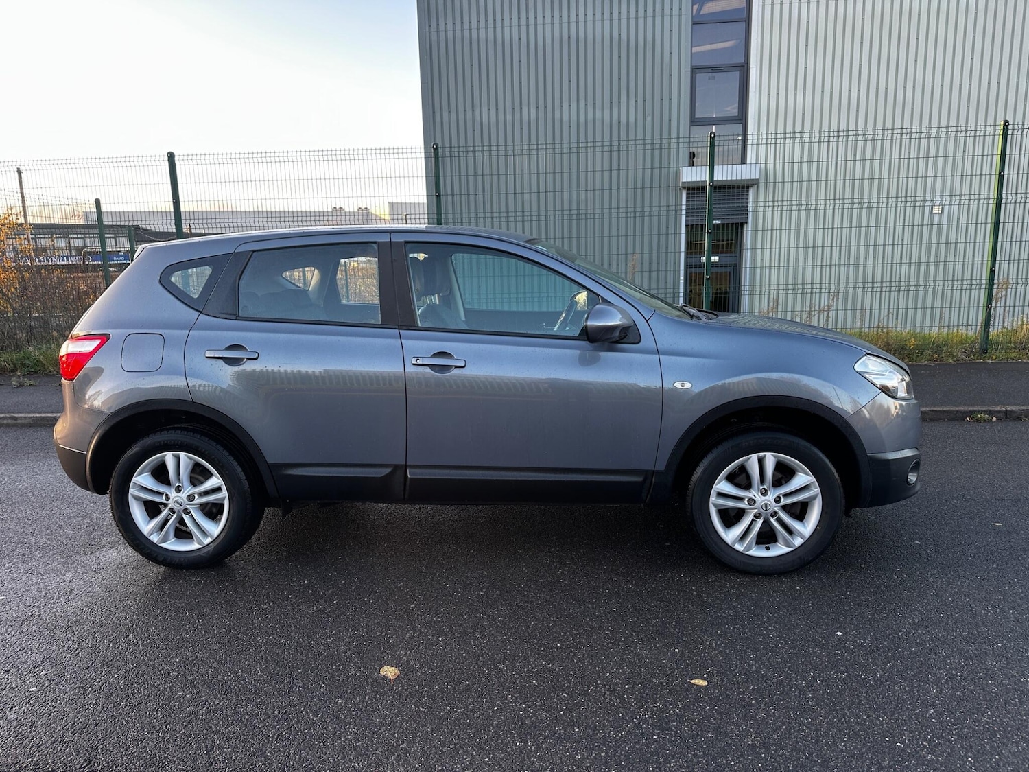 Used Nissan Qashqai 2010 for sale - 76743124: Photo 11
