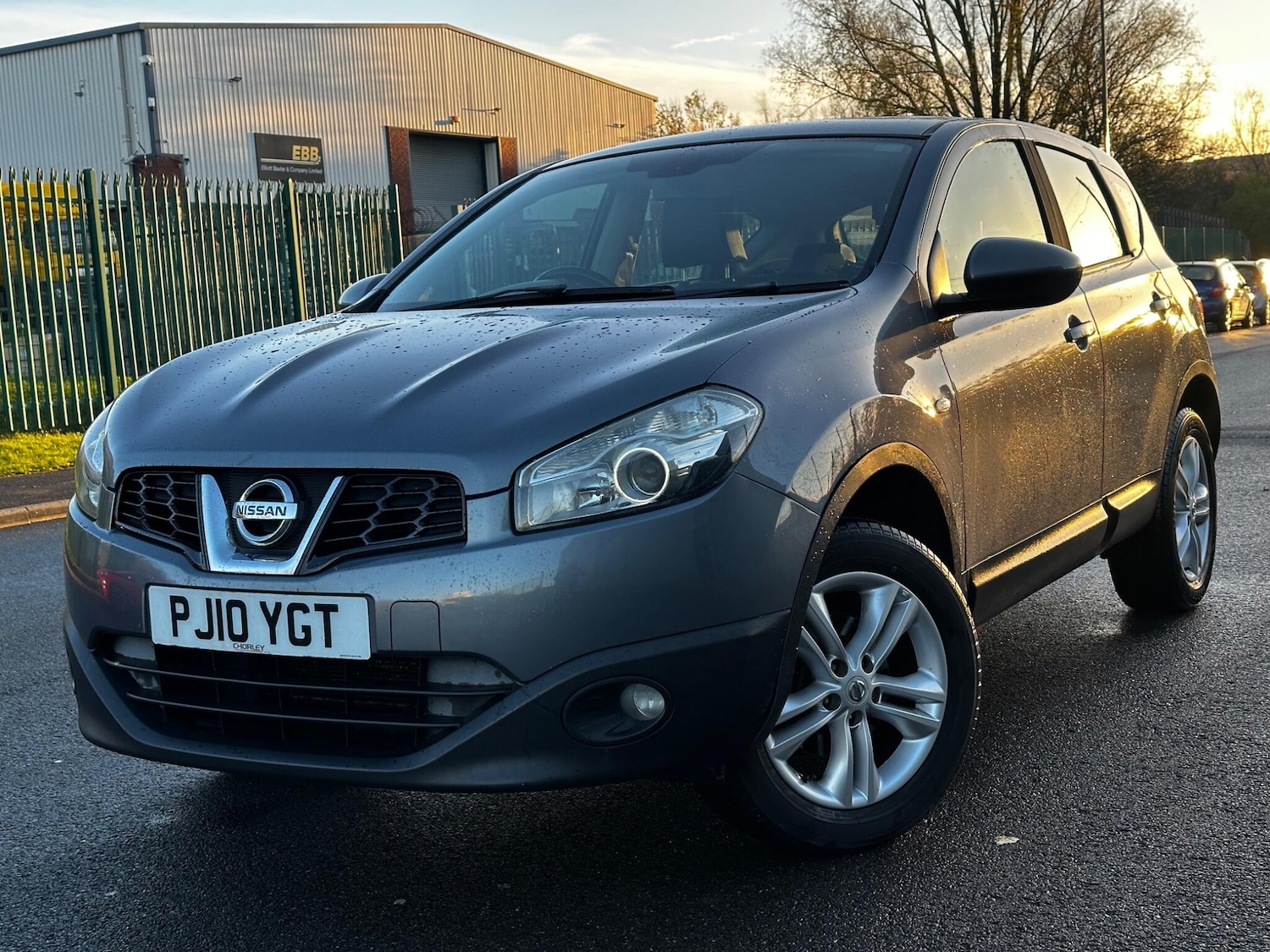 Used Nissan Qashqai 2010 for sale - 76743124: Photo 2