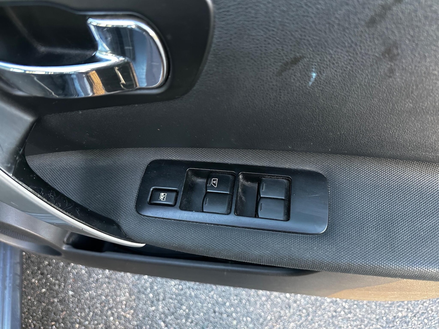 Used Nissan Qashqai 2010 for sale - 76743124: Photo 26