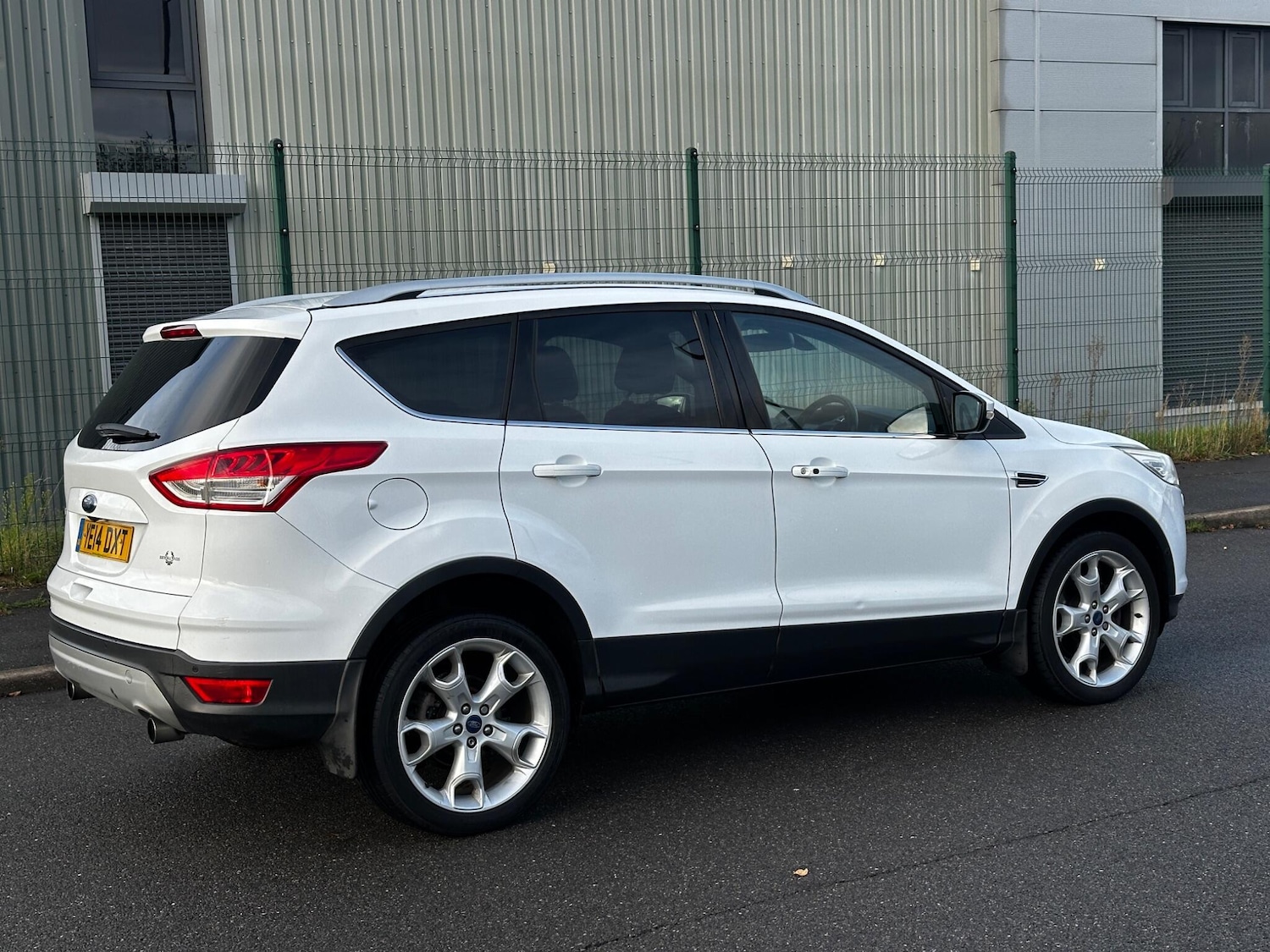 Used Ford Kuga 2014 for sale - 76667329: Photo 14