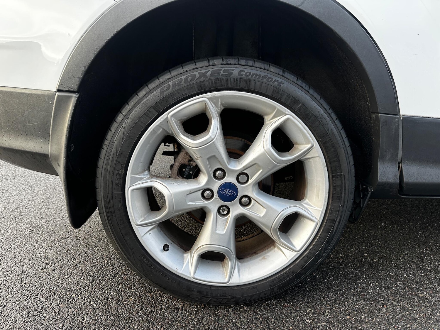 Used Ford Kuga 2014 for sale - 76667329: Photo 24