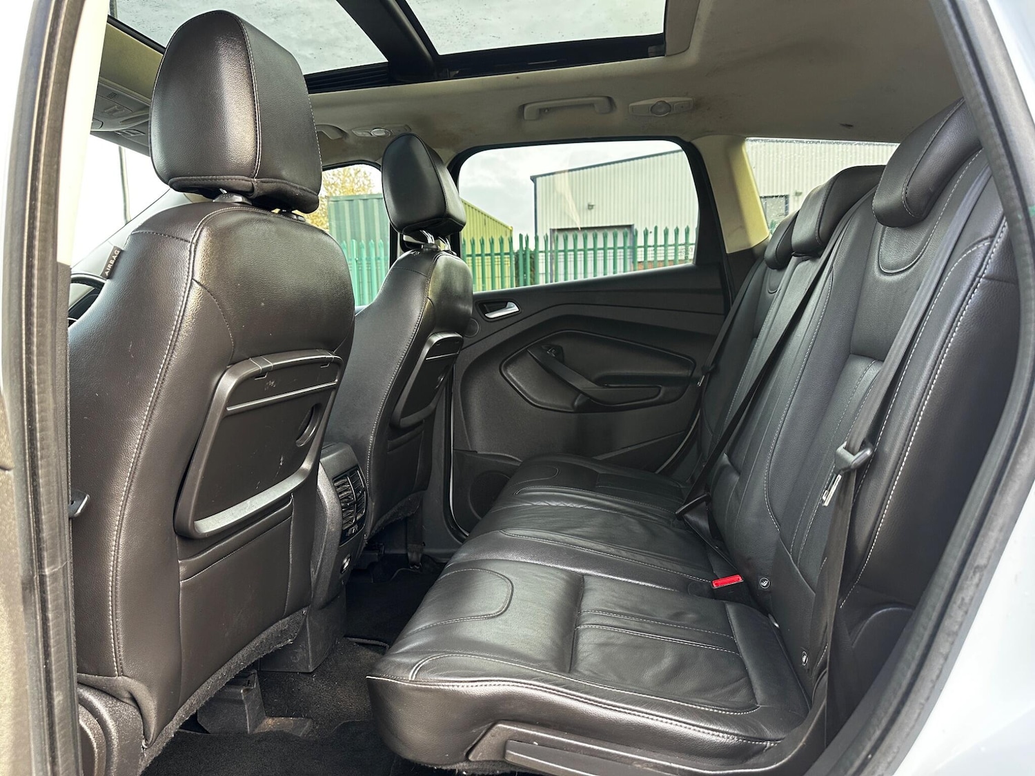 Used Ford Kuga 2014 for sale - 76667329: Photo 28