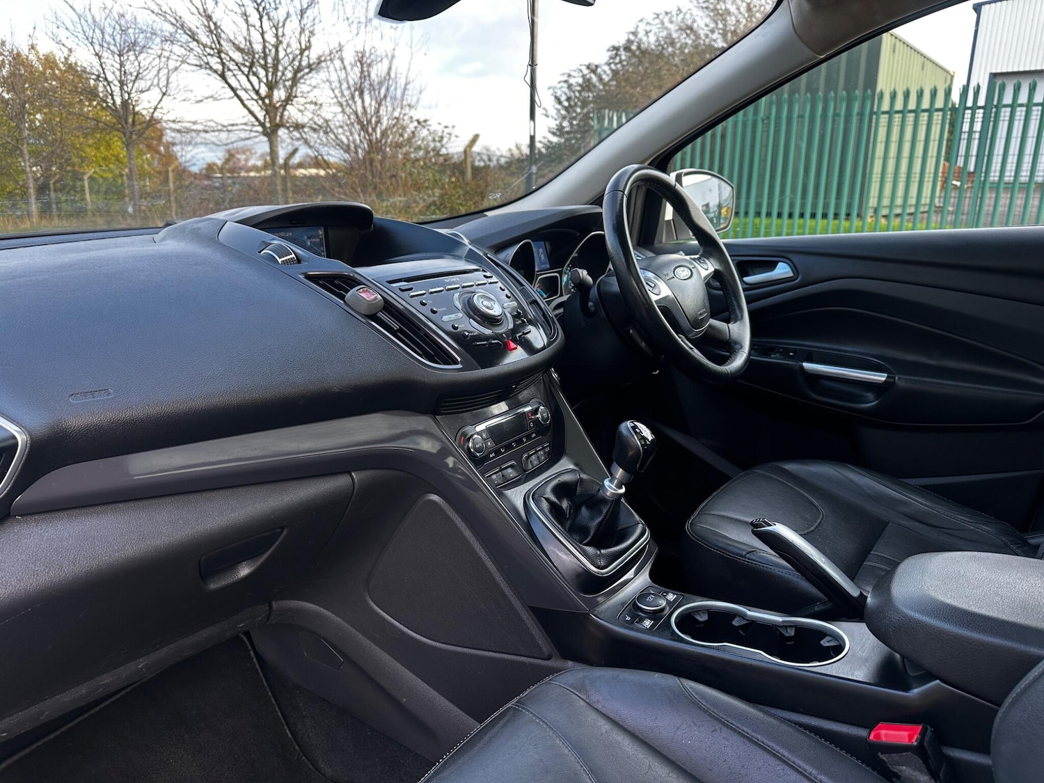 Used Ford Kuga 2014 for sale - 76667329: Photo 32