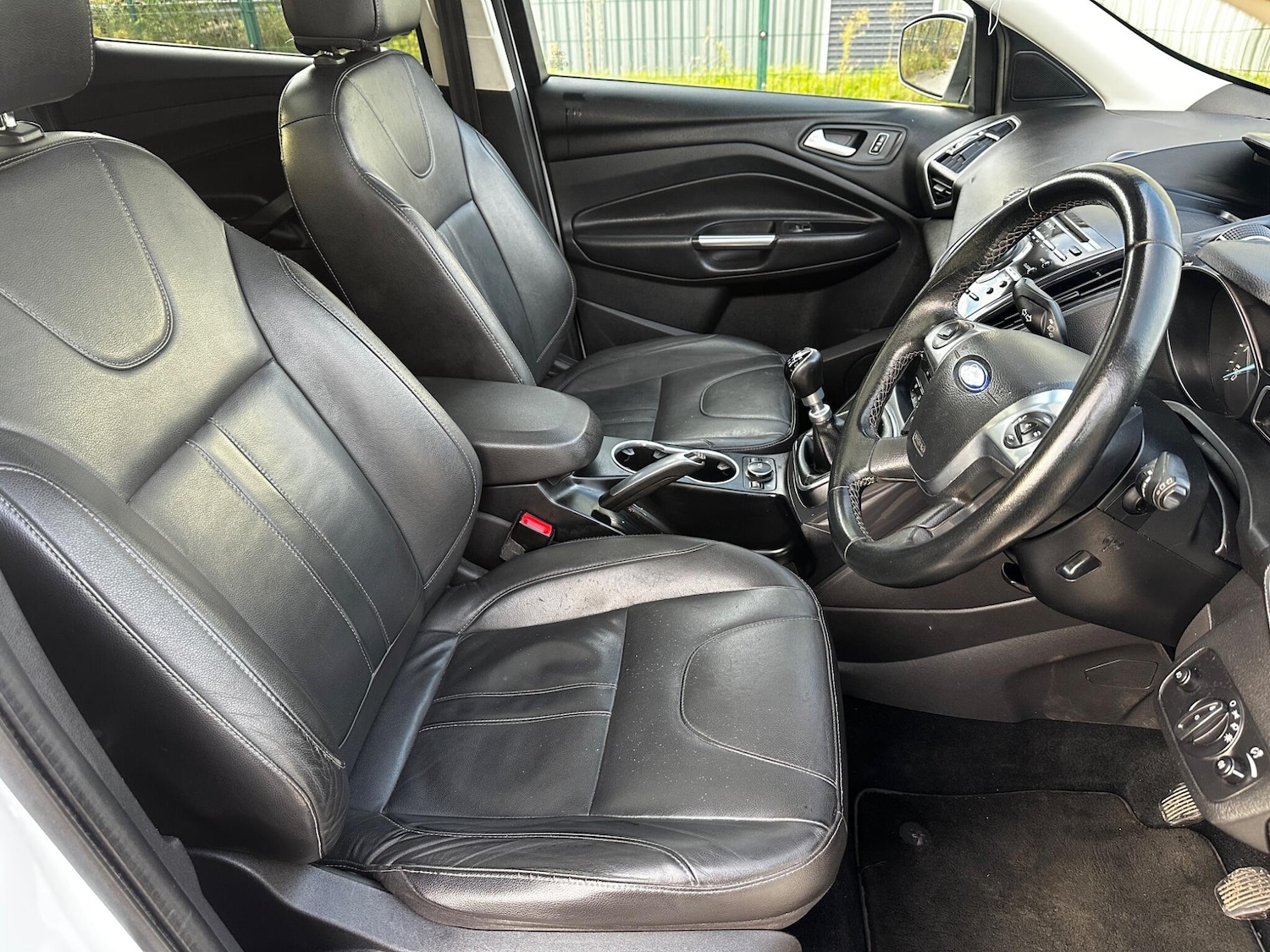 Used Ford Kuga 2014 for sale - 76667329: Photo 33