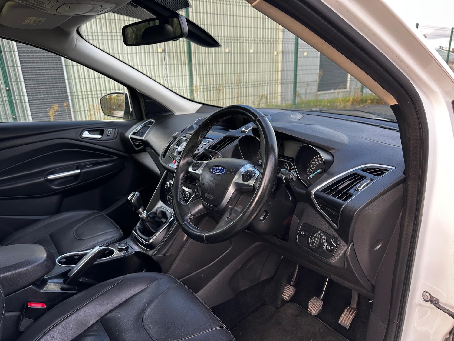 Used Ford Kuga 2014 for sale - 76667329: Photo 36