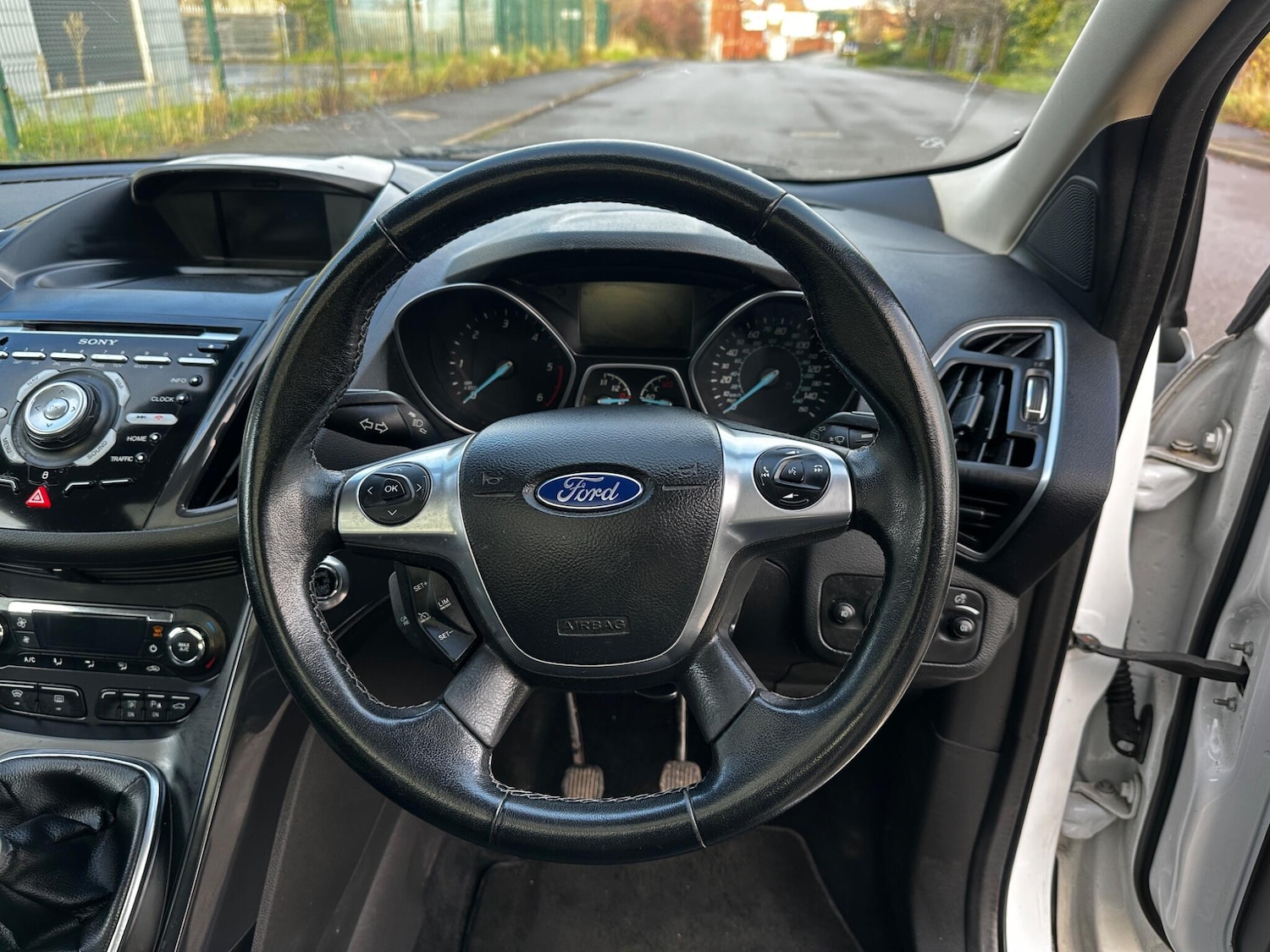 Used Ford Kuga 2014 for sale - 76667329: Photo 38