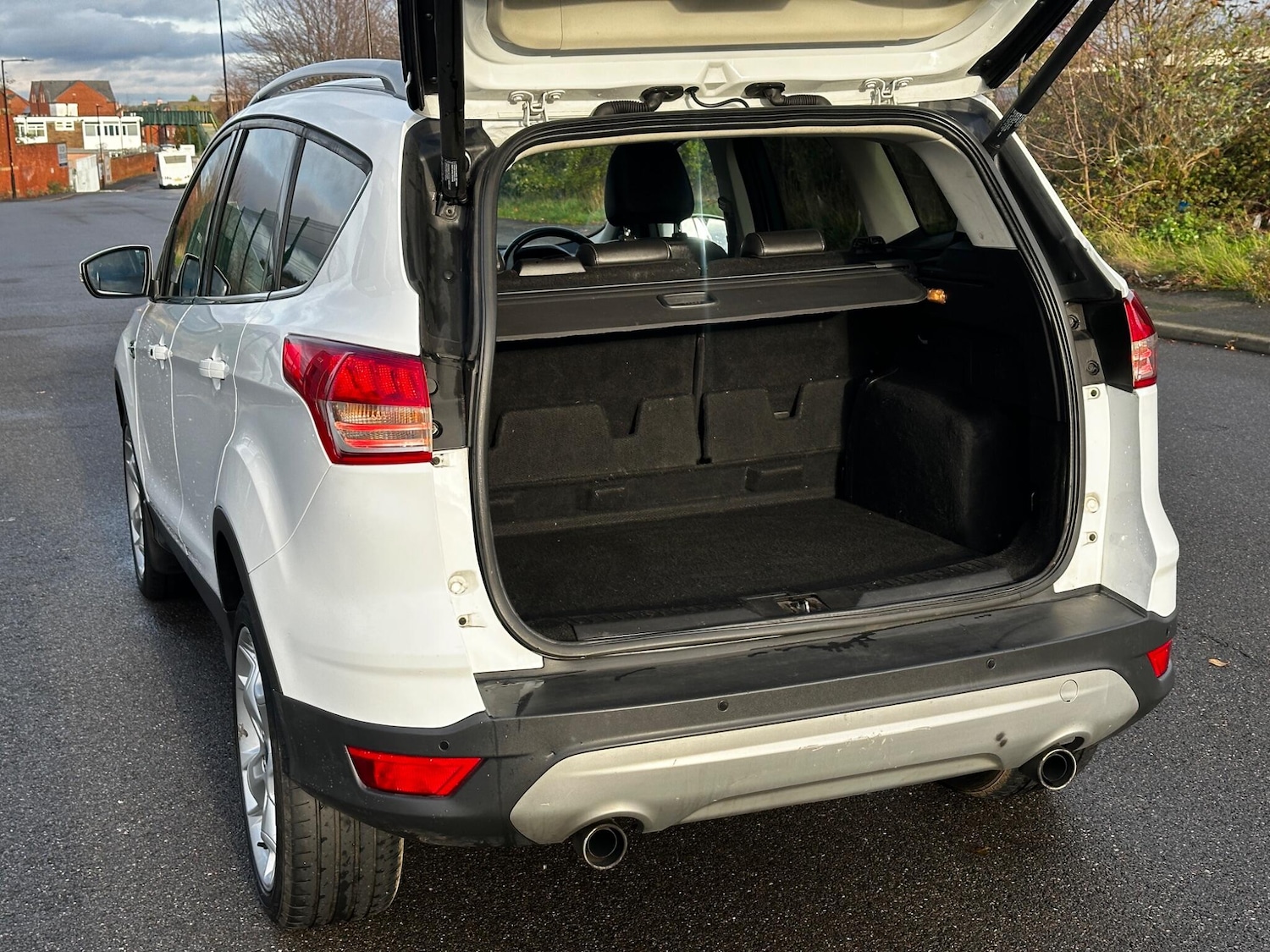 Used Ford Kuga 2014 for sale - 76667329: Photo 47