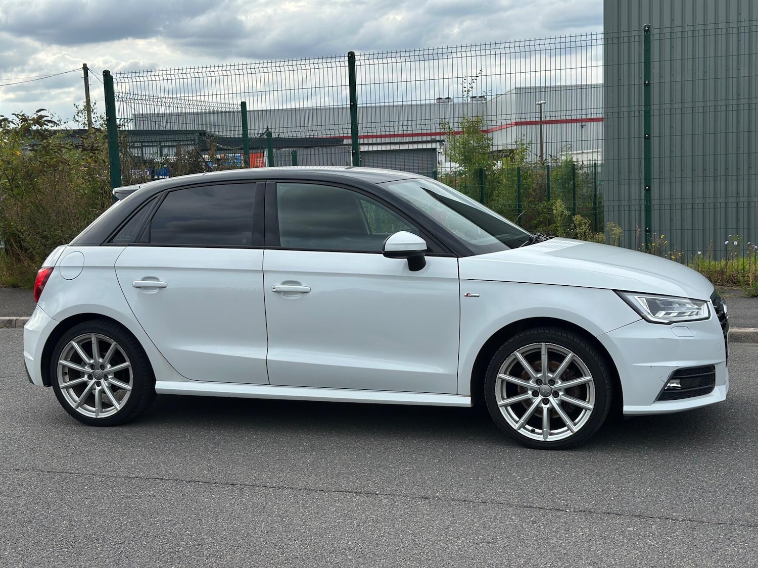 Used Audi A1 2016 for sale - 76432128: Photo 13