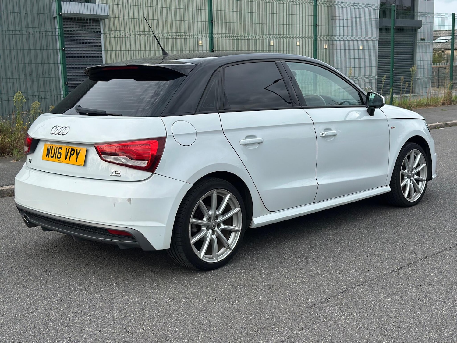 Used Audi A1 2016 for sale - 76432128: Photo 15