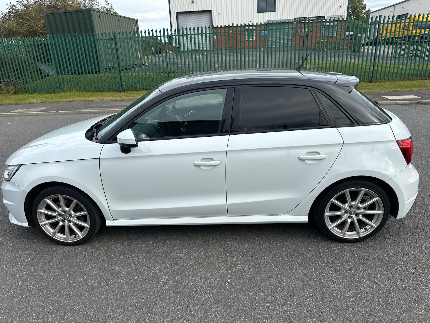 Used Audi A1 2016 for sale - 76432128: Photo 20